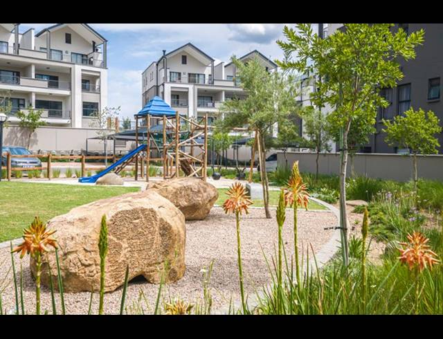 1 BEDROOM APARTMENT FOR SALE IN WATERFALL